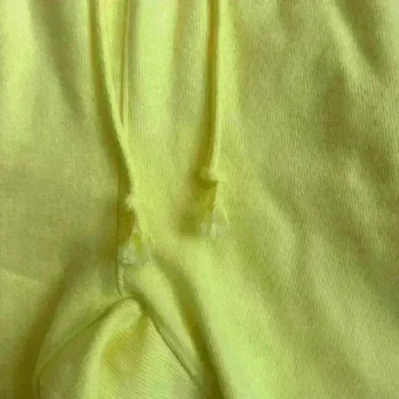 Champion Reverse Weave Cut-Off Sweat Shorts YELLOW 10" Puff C MENS Medium NWT - Picture 2 of 10